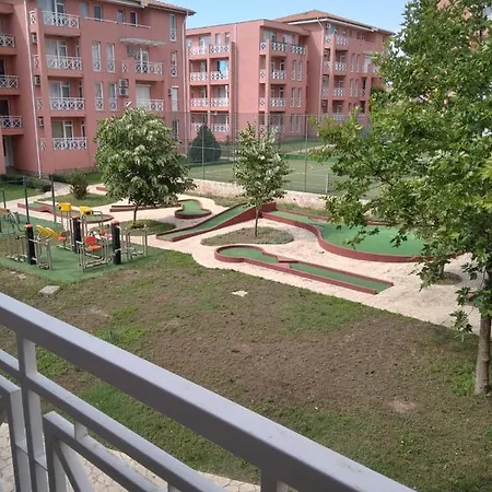 1 Bedroom In Sunny Day 6 Tunkovo