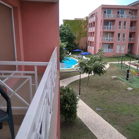 1 Bedroom In Sunny Day 6 * Tunkovo