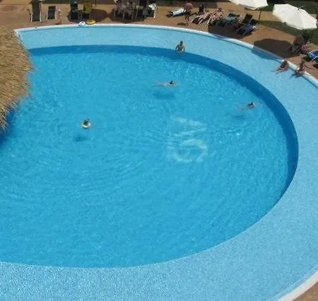 1 Bedroom In Sunny Day 6 Apartment *