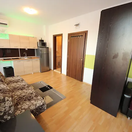 1 Bedroom In Sunny Day 6 * Tunkovo