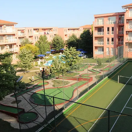 1 Bedroom In Sunny Day 6 Apartment *